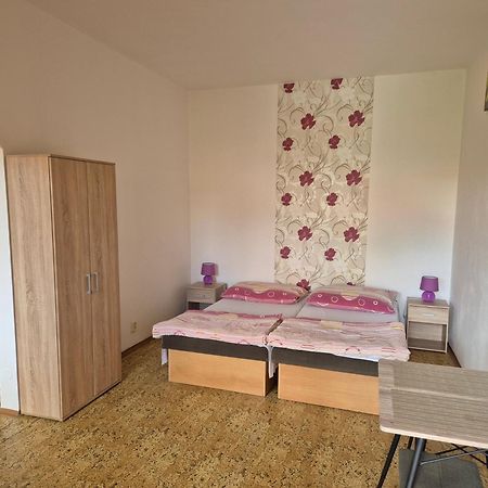 Apartman Fortuna Sturovo Exterior photo