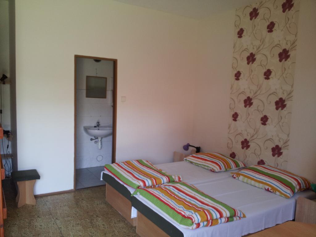 Apartman Fortuna Sturovo Exterior photo